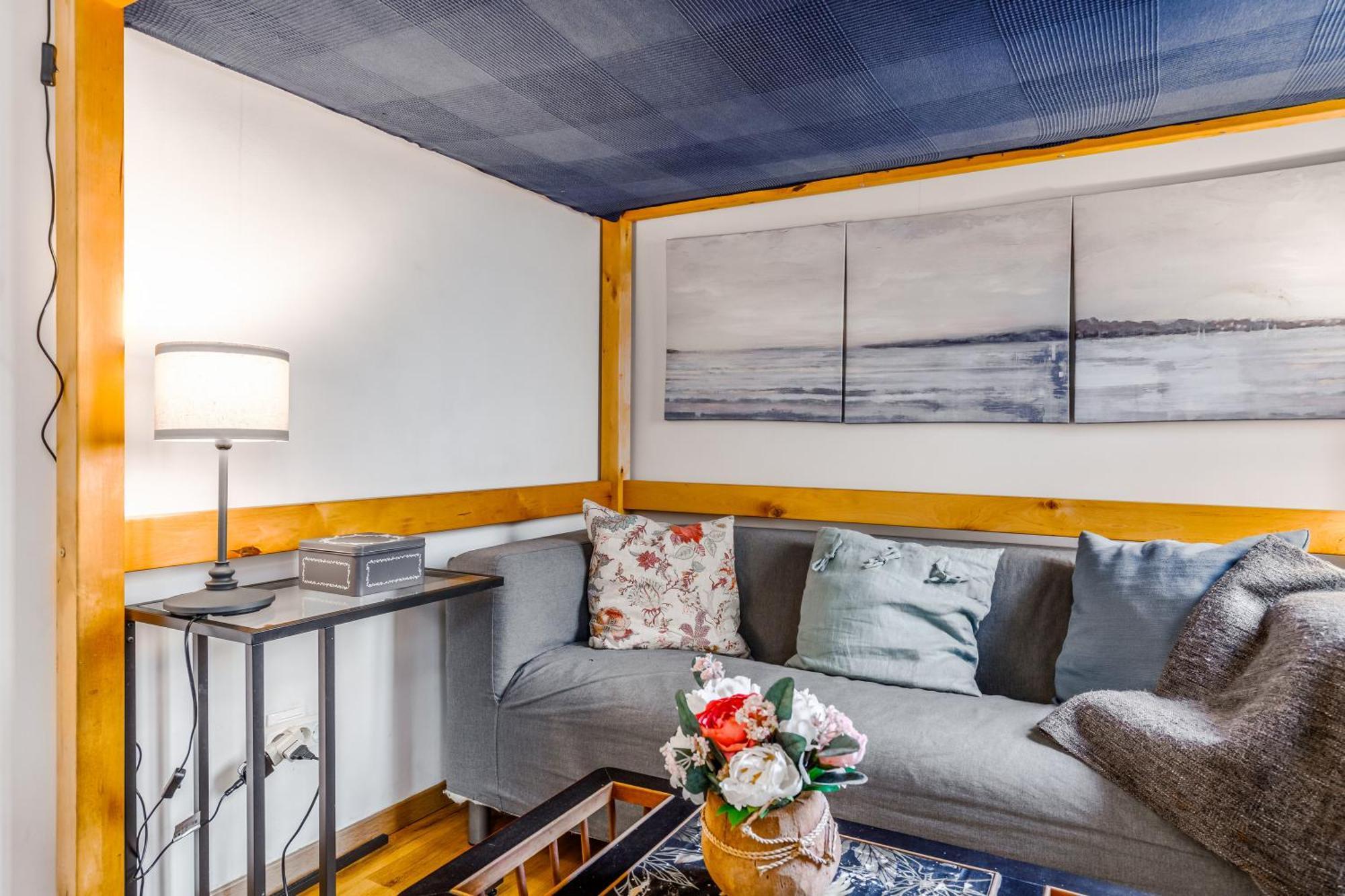 Escadinhas Da Santa Apartment Lisbon